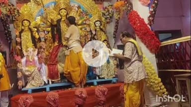 मुशहरी: मुजफ्फरपुर: विभिन्न पूजा पंडालों में सप्तमी पूजा के साथ मां के पट खुले, लोगों ने की अर्चना