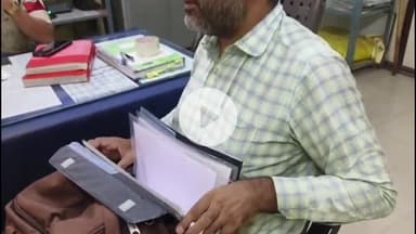 खंडवा नगर: खंडवा स्टेशन से चोरी हुआ दृष्टिबाधित युवक का बैग, पुलिस ने कुछ दिन बाद सुरक्षित लौटाया