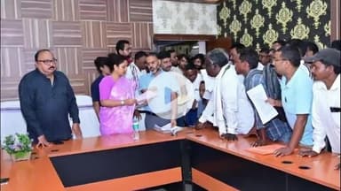 गिरिडीह: नया परिषदन भवन में जनता दरबार लगा, गांडेय विधायक व मुख्यमंत्री की पत्नी कल्पना सोरेन ने सुनी लोगों की समस्या