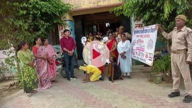 बदलापुर: महराजगंज में युवा कल्याण विभाग ने मिशन शक्ति के तहत छात्राओं को सुरक्षा और आत्मनिर्भरता की जानकारी दी