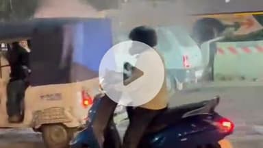 कानपुर: कल्याणपुर में जीटी रोड पर कार आग का गोला बनी, कार सवारों ने कूदकर बचाई जान