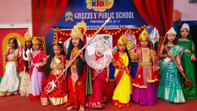 कोडरमा: ग्रिजली पब्लिक स्कूल में बच्चों को नकारात्मकता दूर कर अच्छे गुणों को अपनाने का दिया गया संदेश