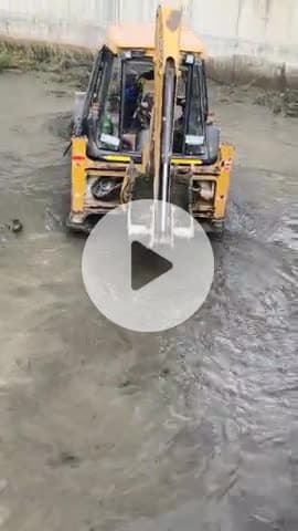 ya underpass ka kam chal reha tha or is kaam ko forest dipartment na band karva diya or es vaje sa public prashan horehi