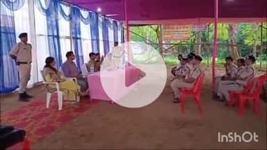 शंभूगंज: बांका एसपी पहुंचे तिलडीहा दुर्गा मंदिर, प्रतिनियुक्त दंडाधिकारी और पुलिस पदाधिकारियों को दायित्वों का पाठ पढ़ाया