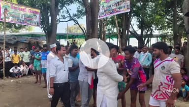 फरेंदा: बरगदवा रामसहाय गांव में विराट कबड्डी प्रतियोगिता का आयोजन हुआ