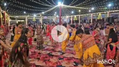 नीमच नगर: बारिश के बावजूद नहीं थमा भक्ति का जोश, नीमच के डायमंड रोटरी डांडिया गरबा महोत्सव में उमड़ी भक्तों की भीड़