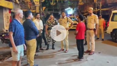 आरा: आधी रात को भोजपुर एसपी ने गोपाली चौक समेत कई पूजा पंडालों में किया भ्रमण