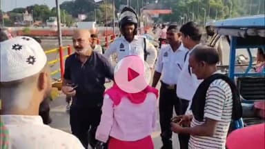 जौनपुर: सद्भावना पुल पर कुत्ते के कारण हुआ हादसा, महिला घायल