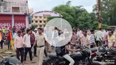 बेगमगंज: खाद की किल्लत से किसानों का चक्काजाम, वाहनों की लगी लंबी कतार