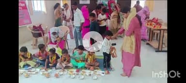 खेरागढ़: विकासखण्ड खेरागढ़ सभागार में हुआ कन्या पूजन, बांटे गए उपहार