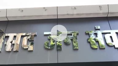 भीलवाड़ा: छह दिव्यांग लाभार्थियों को सांसद कोष से ई-स्कूटी का वितरण, लाभार्थियों के चेहरों पर मुस्कान झलकती नजर आई