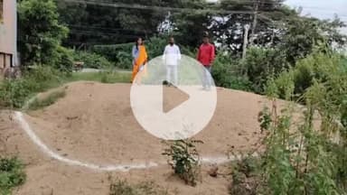 అశ్వాపురం: చింతిరాల అడ్డ రోడ్డు వద్ద  అక్రమంగా నిలువ ఉంచిన  ఇసుక స్టాక్ పాయింట్ ను సీజ్ చేసిన రెవెన్యూ అధికారులు