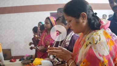 कोडरमा: केंद्रीय मंत्री अन्नपूर्णा देवी ने चाराडीह में दुर्गोत्सव परिषद में माता रानी के दर्शन किए