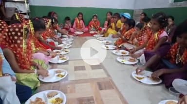 गाज़ीपुर: शारदीय नवरात्रि की अष्टमी पर मिशन शक्ति 5.0 के तहत कन्या पूजन, 51 बालिकाओं का सम्मान और सामूहिक भोज आयोजित