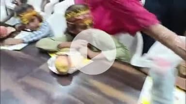 फतेहाबाद: शारदीय नवरात्र पर खंड विकास कार्यालय फतेहाबाद में किया गया कन्या पूजन, अधिकारी रहे मौजूद