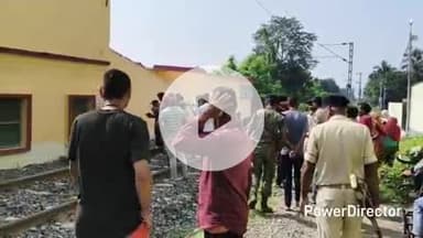 कहरा: हटियागाछी रेलवे ढाला के पास ट्रेन से कटकर अज्ञात बुजुर्ग की मौत, पुलिस ने शव को पोस्टमार्टम के लिए भेजा