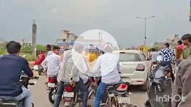 धौलपुर: तेज रफ्तार कार ने बाइक सवार महिला को टक्कर मारी, महिला घायल, नवजात बाल-बाल बचा