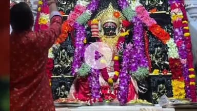 बांसवाड़ा: उमराई गांव स्थित त्रिपुरा सुंदरी शक्तिपीठ में उमड़ा आस्था का सैलाब, मंगला आरती में शामिल हुए हजारों श्रद्धालु