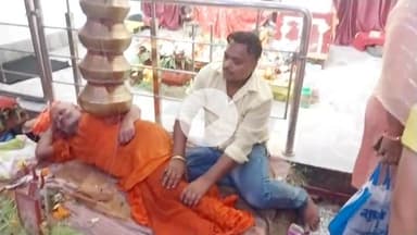 नौलखा मंदिर के पुजारी सीने पर 21 गंगाजल से भरे कलश रख करते हैं  देवी दुर्गा की पूजा #नौलखा_मंदिर #sachiwalaya #patna