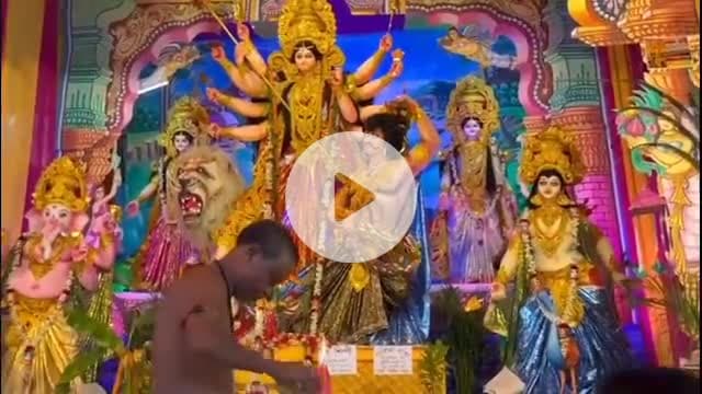 এগরা ২: বালিসাইতে দূর্গোৎসবের মহাষ্টমী'র পুণ্য তিথিতে আজ মা দুর্গার পূজা মণ্ডপ ও প্রতিমা পরিদর্শন ও শুভেচ্ছা নিবেদন সভাপতির