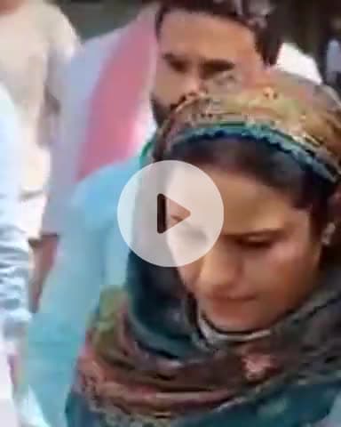 कानपुर: इरफान सोलंकी आज 34 महीने बाद जेल से होंगे रिहा, नसीम सोलंकी दोनों बेटों के साथ पहुंचे महाराजगंज जेल