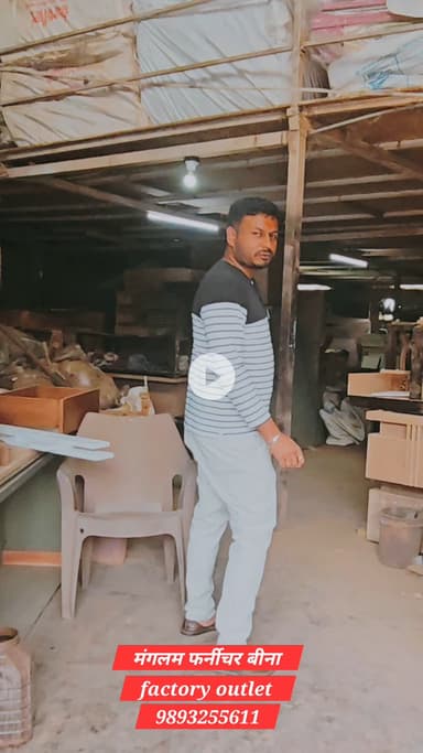 "हर फर्नीचर के पीछे छुपा है मेहनत, हुनर और जज़्बा। आइए देखिए आराम और स्टाइल के पीछे की असली कहानी – Mangalam Furniture फैक्ट्री से ✨🛋️ #MangalamFurniture #FactoryVisit #CraftingComfort"