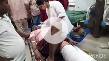 हाथरस: सदर के सिटी स्टेशन के पास तेज गति से चल रहा ई-रिक्शा ट्रैक्टर में घुसा, चालक गंभीर घायल, जिला अस्पताल से अलीगढ़ रैफर