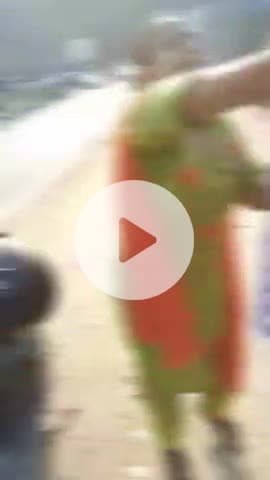 सोलन: महिला ने सड़क किनारे गंदे इशारे कर रहे व्यक्ति को सिखाया सबक