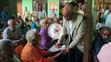 कानपुर: अंतर्राष्ट्रीय वृद्धजन दिवस पर वृद्ध आश्रम में हुआ सम्मान समारोह, सम्मानित बुजुर्गों ने दिया आशीर्वाद