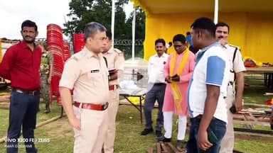 सेन्हा: विजयादशमी पर लोहरदगा के बक्सीदीपा में मेला और रावण दहन की व्यवस्था का पुलिस कप्तान ने किया निरीक्षण