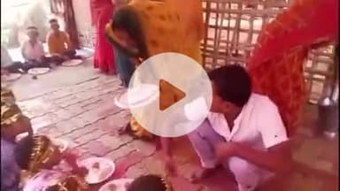 सुपौल: दुर्गा पूजा की नवमी पर कुमारी कन्याओं को कराया भोजन, मन्नत हुई पूरी