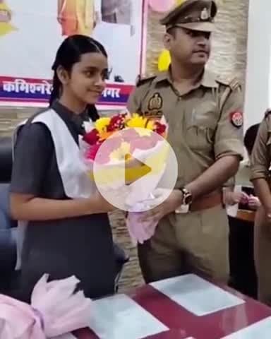 बिल्हौर: चौबेपुर में कक्षा 8 की छात्रा बनी एक दिन की थाना अध्यक्ष, मिशन शक्ति के तहत चौबेपुर थाने का किया निरीक्षण