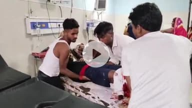 आरा: फरहदा के समीप बाइक सवार दो युवकों को ऑटो ने टक्कर मारकर गंभीर रूप से जख्मी किया