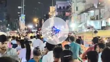 मुशहरी: मोतीझील में लगा भीषण जाम, श्रद्धालुओं को पूजा पंडालों में जाने के लिए हुई परेशानी