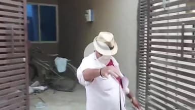 सागर नगर: तिली में पुलिस कर्मचारी के घर से कोबरा नागिन का रेस्क्यू