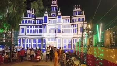 परवलपुर में मुख्य आकर्षण का केंद्र बना डाकबंगला स्थित भारत माता पूजा समिति द्वारा निर्मित भव्य पंडाल, मूर्ति & सजावट।