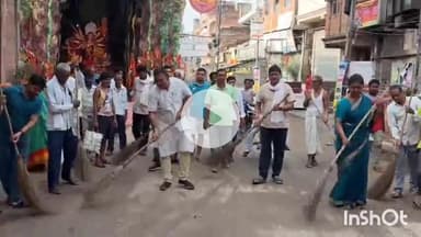 सासाराम: गांधी शास्त्री की जयंती पर भाजपा के कार्यकर्ताओं ने चलाया स्वच्छता अभियान