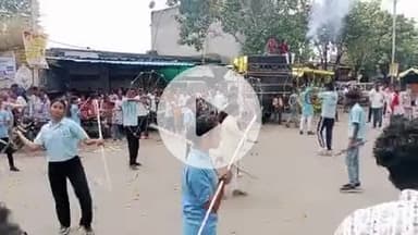 रूपा खेड़ी में नवरात्रि के पावन पर्व पर
उज्जैन अखाड़ा के द्वारा करतब दिखाए गए