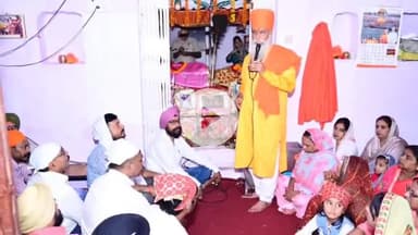 सासाराम: विजयादशमी पर विधायक राजेश कुमार गुप्ता ने गुरुद्वारों में दीवान व लंगर में हिस्सा लिया