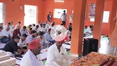 बीना: दशहरे पर नरसिंह मंदिर में शस्त्र पूजन का आयोजन, क्षत्रिय समाज के बड़ी संख्या में लोग रहे मौजूद