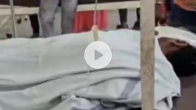 खंडवा नगर: खंडवा: माता रानी विसर्जन जुलूस में डीजे की टक्कर से श्रद्धालु की मौत, घायल अस्पताल में भर्ती