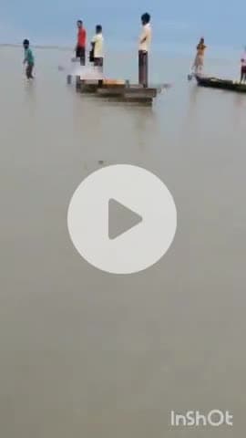 बहराइच: ठोकरपुरवा इलाके में तीन दिन बाद घाघरा में मिला वृद्ध का शव, पोस्टमॉर्टम के लिए भेजा गया