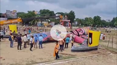 गाज़ीपुर: गाजीपुर लंका मैदान में क्रेन से खड़ा किया गया विशालकाय 60 फुट का रावण, 8 बजे होगा पुतला दहन