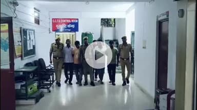 अमरोहा: गांव बावनपुरा माफी में कुल्हाड़ी से हत्या करने के पांच फरार आरोपियों को पुलिस ने किया गिरफ्तार, भेजा जेल