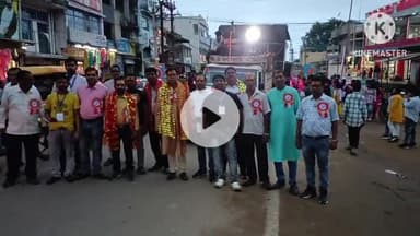 घाघरा: घाघरा प्रखंड मुख्यालय में मां दुर्गा एवं अन्य प्रतिमाओं का तालाब में हुआ विसर्जन