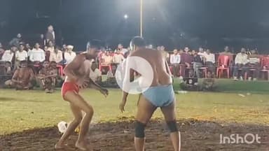 बटियागढ़: बटियागढ़ में दशहरा उत्सव का आयोजन, नेपाल से आए पहलवानों ने दिखाए करतब