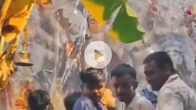 पटना ग्रामीण: पटना सिटी के मारूफ गंज में विजयदशमी पर माँ दुर्गा को नम आँखों से दी विदाई