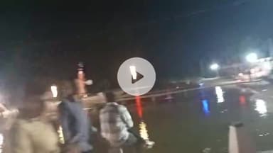 आज का रावण देखो गांव खिंवाड़ा के नदी में