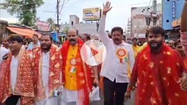 सुपौल: विजयदशमी पर्व पर सुपौल में निकली भव्य शोभायात्रा, रावण वध के साथ पर्व संपन्न