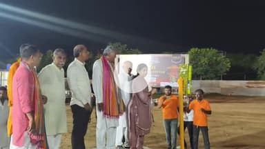 ગાંધીનગર: સેક્ટર 11 ખાતે ધારાસભ્ય રીટાબેન પ્રેરિત સહાય ફાઉન્ડેશન દ્વારા રાવણ દહન કાર્યક્રમ